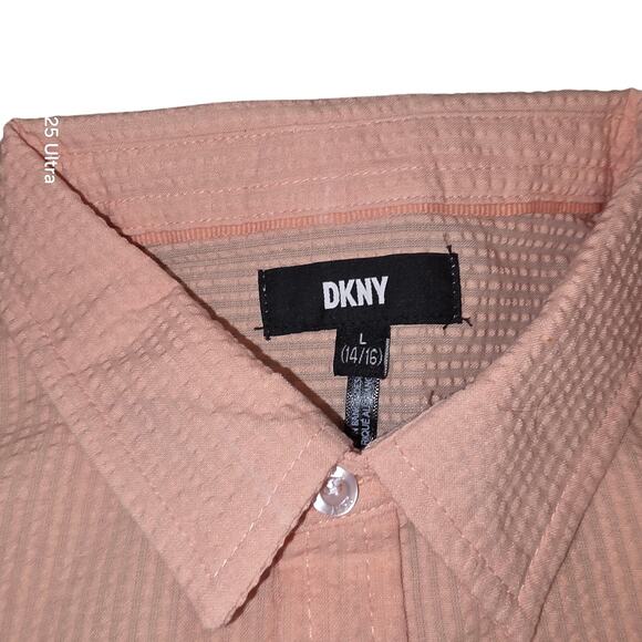 NWT DKNY salmon short sleeve button up youth L 14/16 - Picture 4 of 4